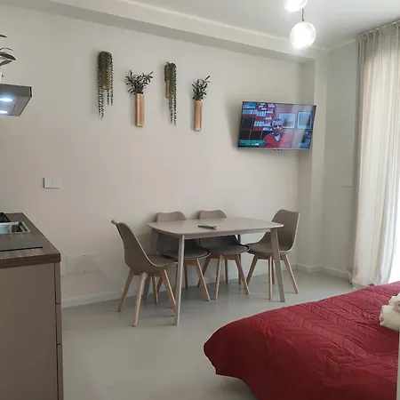 Cconforthotels Mimi Lägenhet Bari